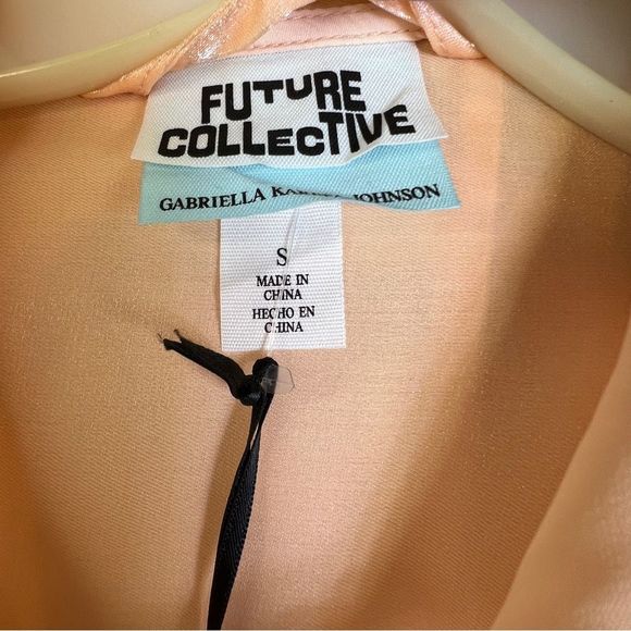 Future Collective Peach Color Organza Hooded Jacket w/Zippered Front & Pockets - Picture 11 of 15